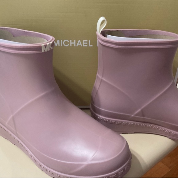 The Michael Kors rain boots in the image are light  lavender in color Final Sale - Picture 5 of 5